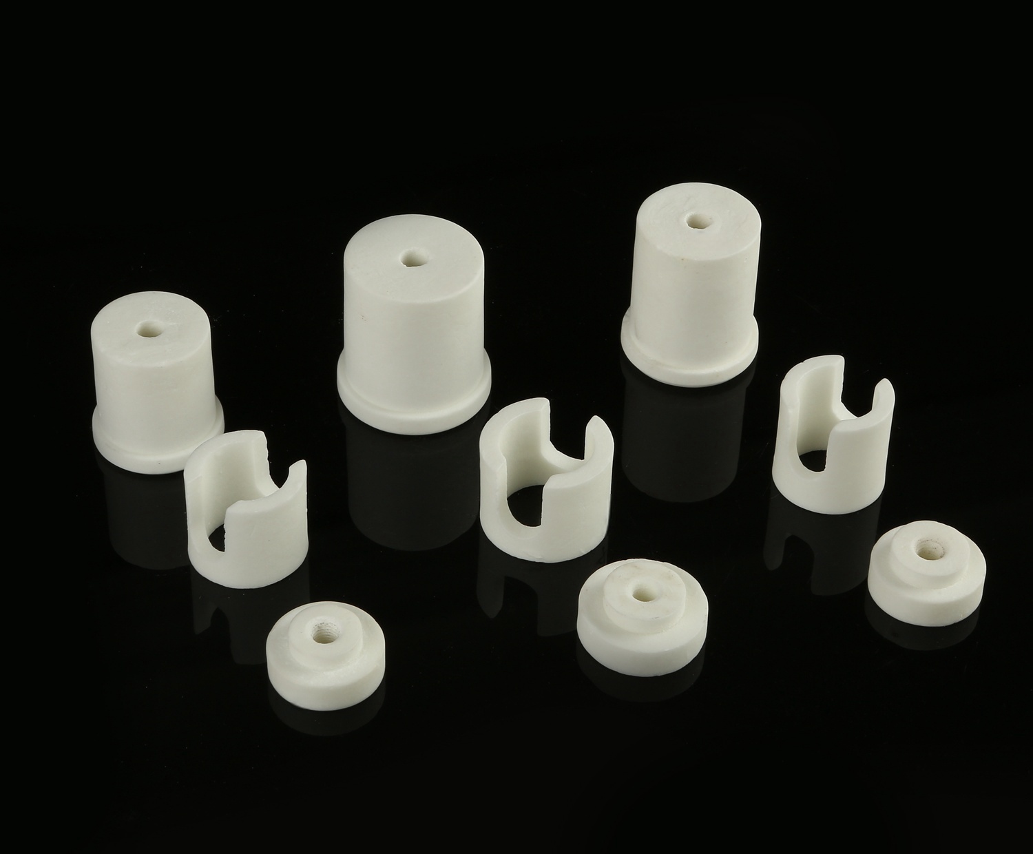 High-frequency porcelaintalc ceramic covers are used for quartz heat lamps3.jpg